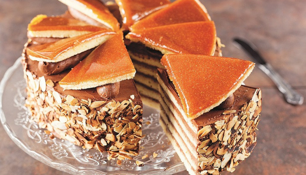 posna doboš torta